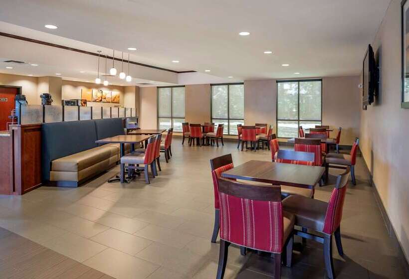 ホテル Comfort Suites Mobile West Tillmans Corner