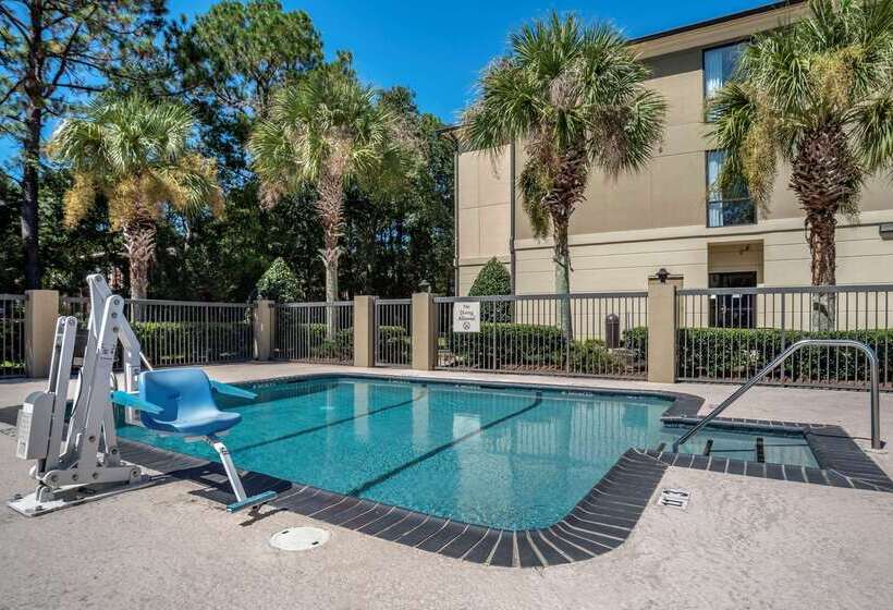 ホテル Comfort Suites Mobile West Tillmans Corner