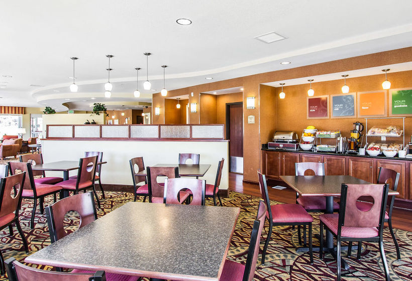 Отель Comfort Suites Prescott Valley
