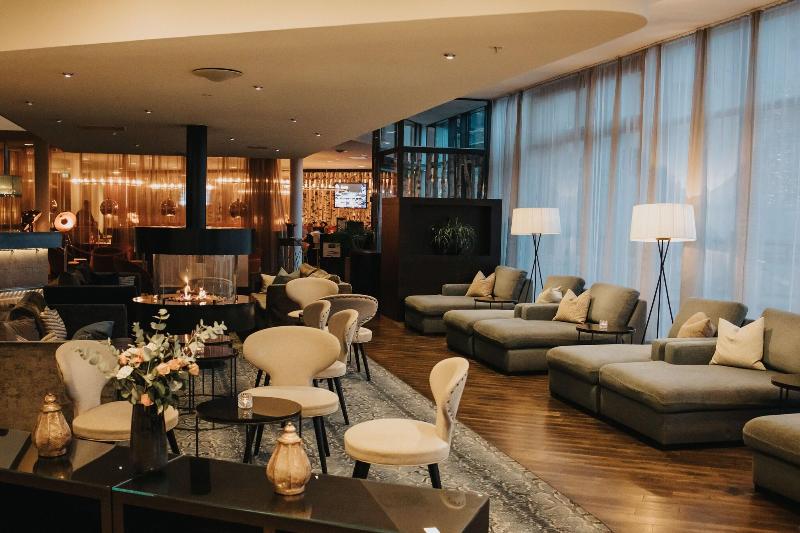 فندق Courtyard By Marriott Stockholm Kungsholmen