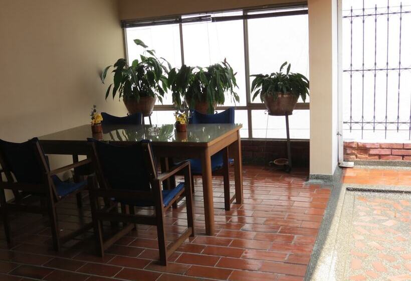 בית מלון כפרי Del Oeste B&b