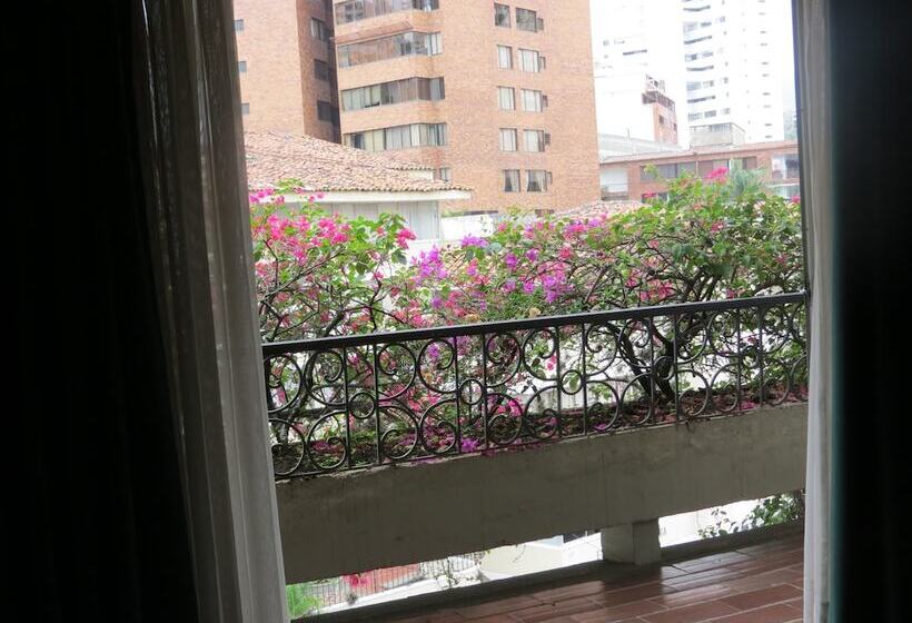 בית מלון כפרי Del Oeste B&b