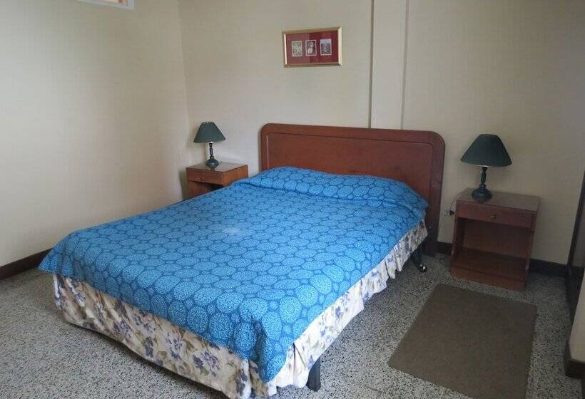 בית מלון כפרי Del Oeste B&b