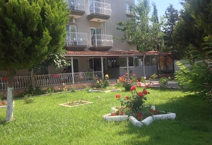 ホテル Didyma House