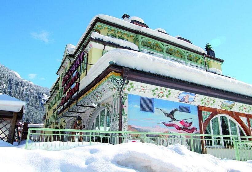 호텔 Dolomiti Schloss