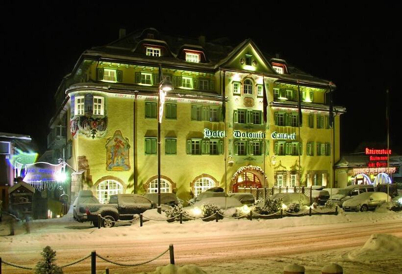 هتل Dolomiti Schloss