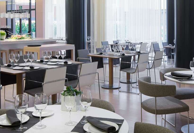 Doubletree By Hilton Hotel Girona