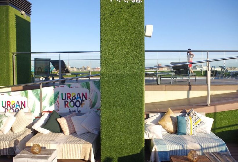 Doubletree By Hilton Hotel Girona