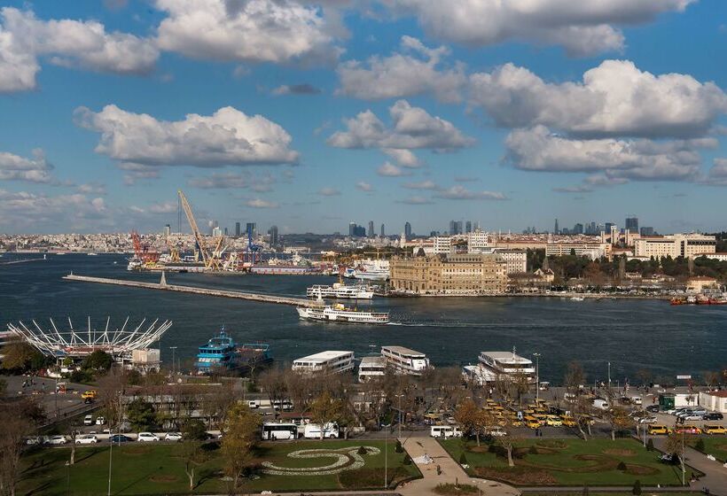 Hotel Doubletree By Hilton Istanbulmoda