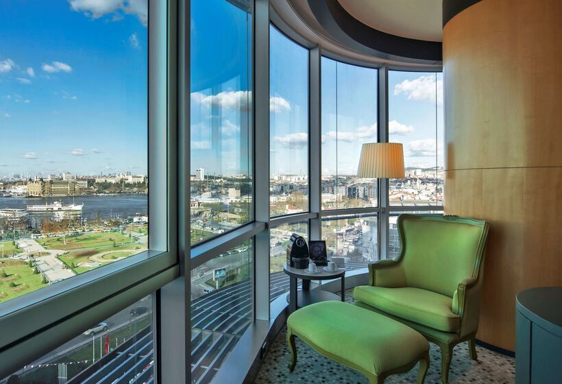 Hotel Doubletree By Hilton Istanbulmoda