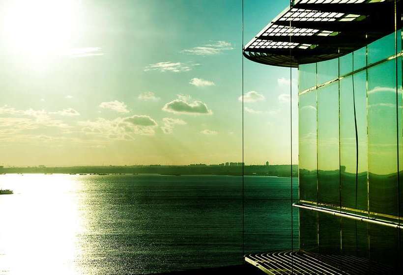 Hotel Doubletree By Hilton Istanbulmoda