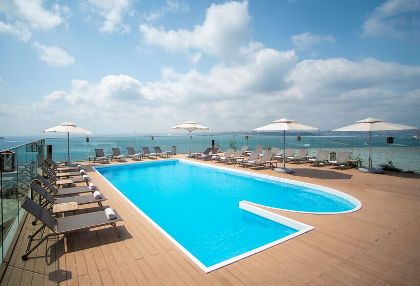 Hotel Doubletree By Hilton Istanbulmoda