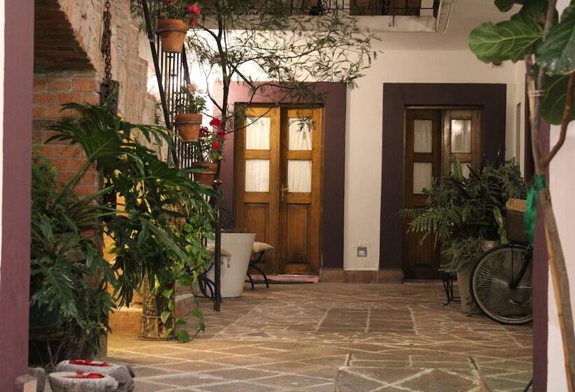 El Serafin Hotel Boutique