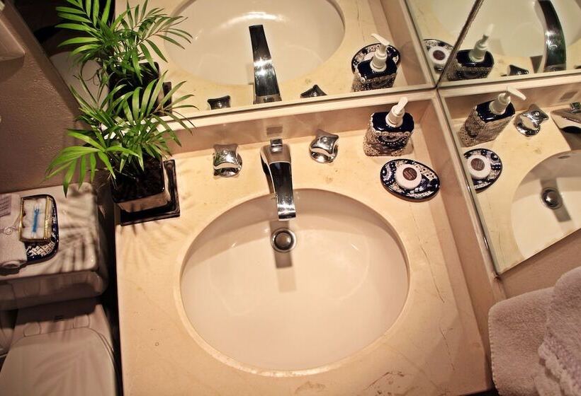 El Serafin Hotel Boutique