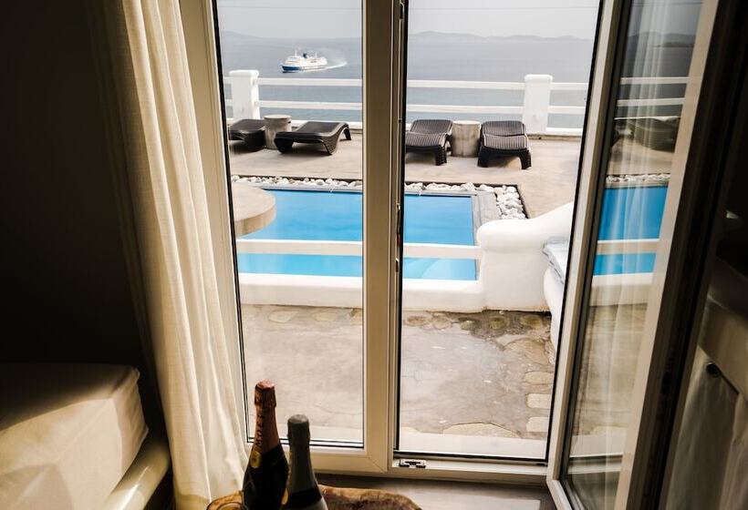 בית מלון כפרי Flaskos Suites And More