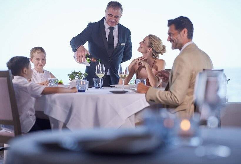 בית מלון כפרי Forte Village Resort   Le Dune