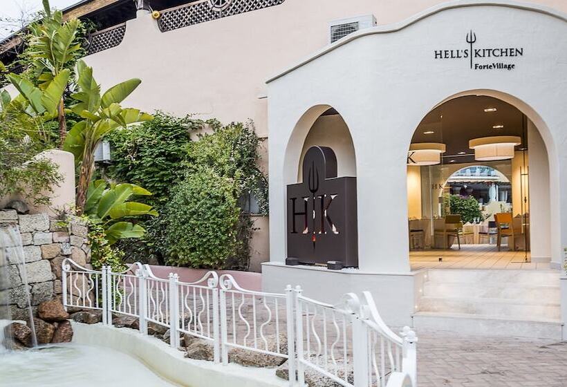 فندق Forte Village Resort  Il Castello