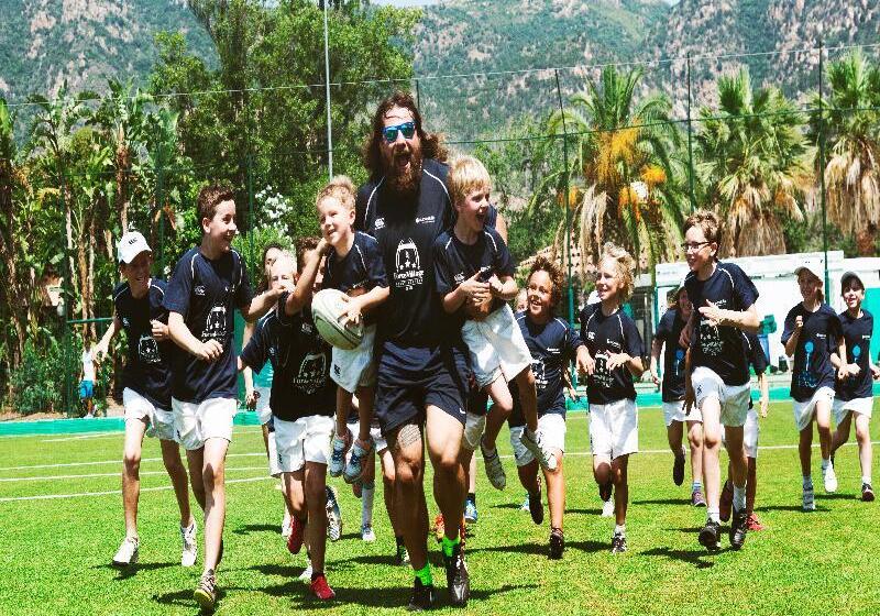 בית מלון כפרי Forte Village Resort  Le Palme