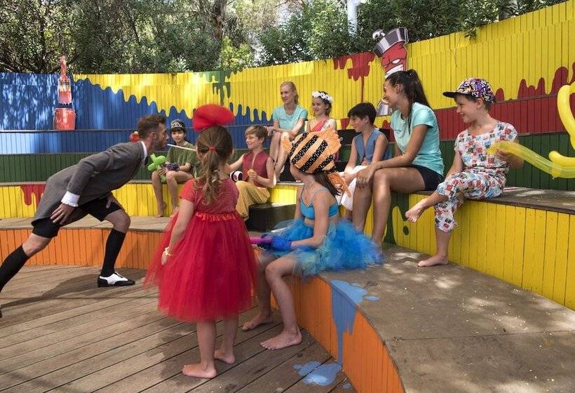 בית מלון כפרי Forte Village Resort  Le Palme