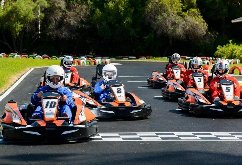 فندق Forte Village Resort  Villa Del Parco & Spa