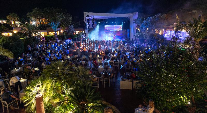 فندق Forte Village Resort  Villa Del Parco & Spa