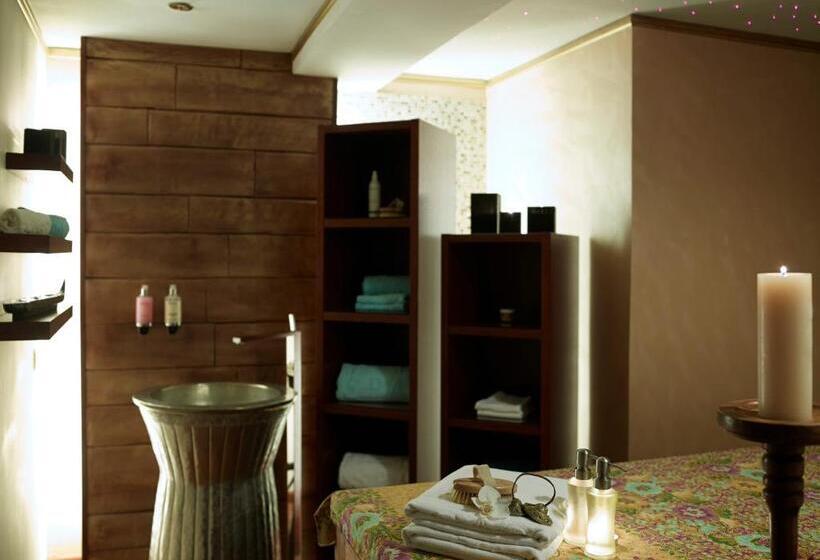 هتل Grand Serai Congress And Spa