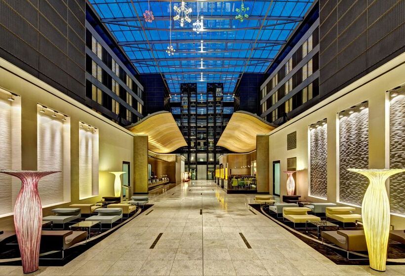 Отель Hilton Frankfurt Airport