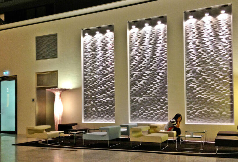 Отель Hilton Frankfurt Airport