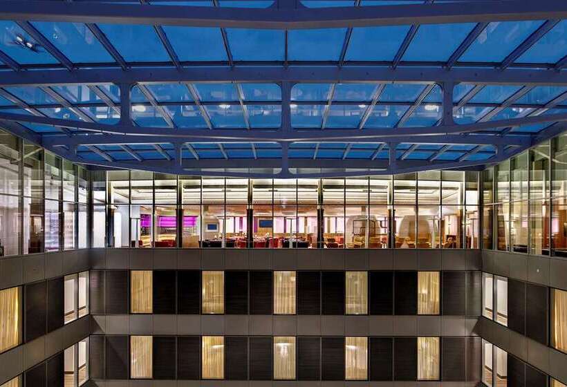 Отель Hilton Frankfurt Airport