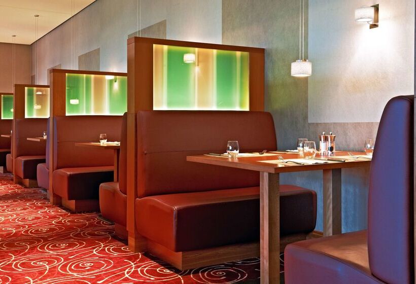 호텔 Hilton Garden Inn Frankfurt Airport