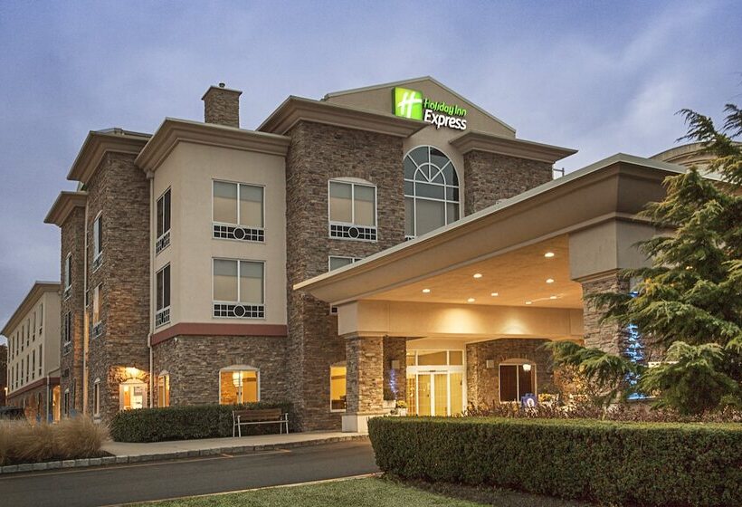 Holiday Inn Express Hotel & Suites East End, An Ihg