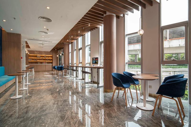 호텔 Holiday Inn Express Shanghai Jinqiao Central, An Ihg