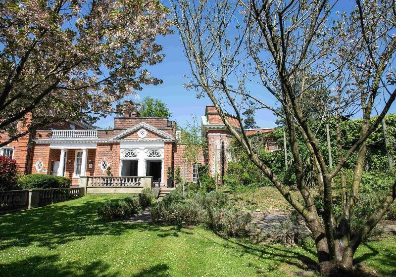 Отель Hunton Park