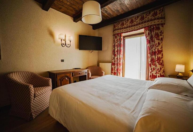 בית מלון כפרי Jumeaux