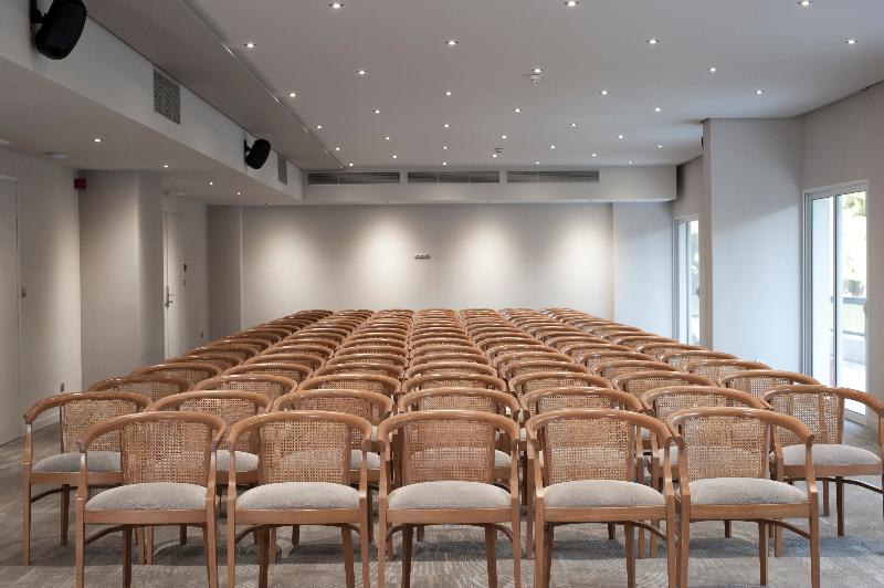 King Saron Hotel Resort