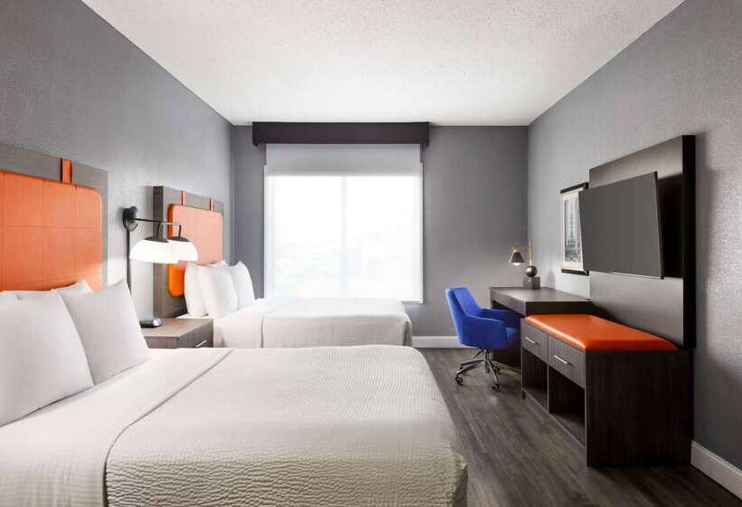 هتل La Quinta By Wyndham Mt. Laurel   Philadelphia