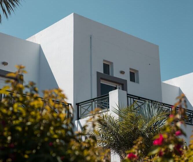 酒店 Lambis Studios & Apartments