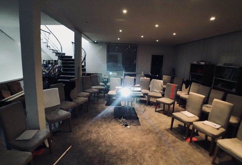 בית מלון כפרי Le Versailles