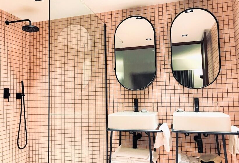 בית מלון כפרי Le Versailles