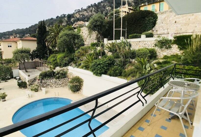 בית מלון כפרי Le Versailles