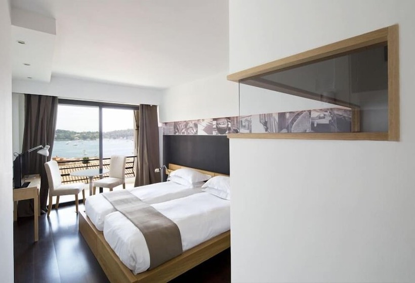 בית מלון כפרי Le Versailles