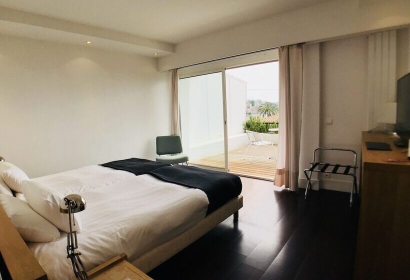 בית מלון כפרי Le Versailles