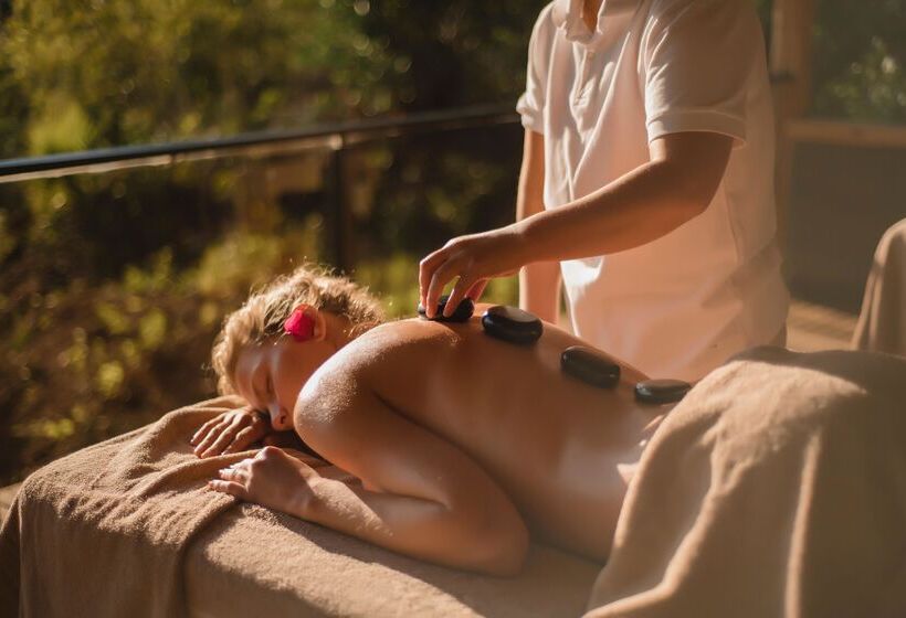 Отель Manaspark Deluxe