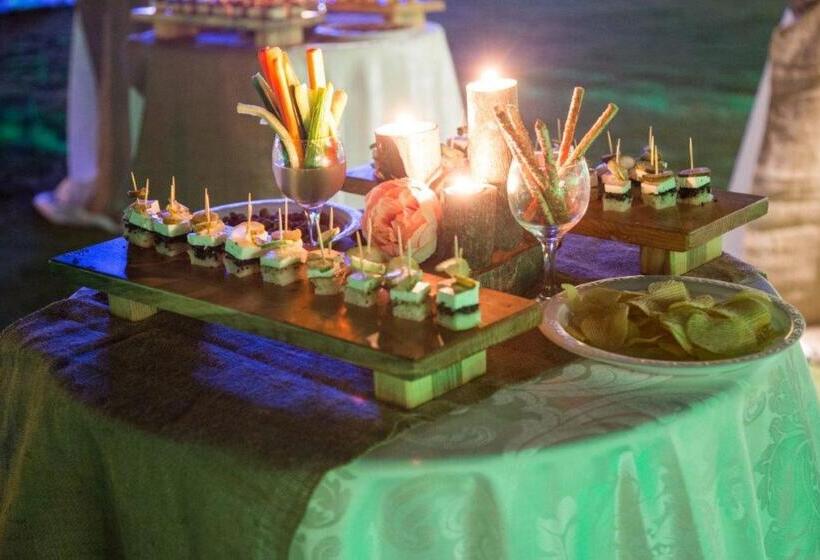 Отель Manaspark Deluxe