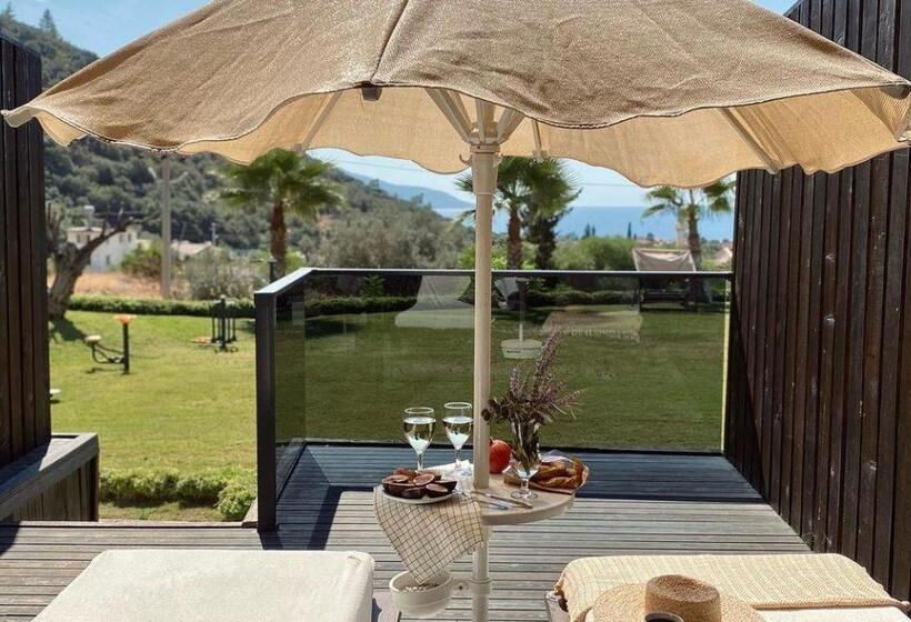 Отель Manaspark Deluxe