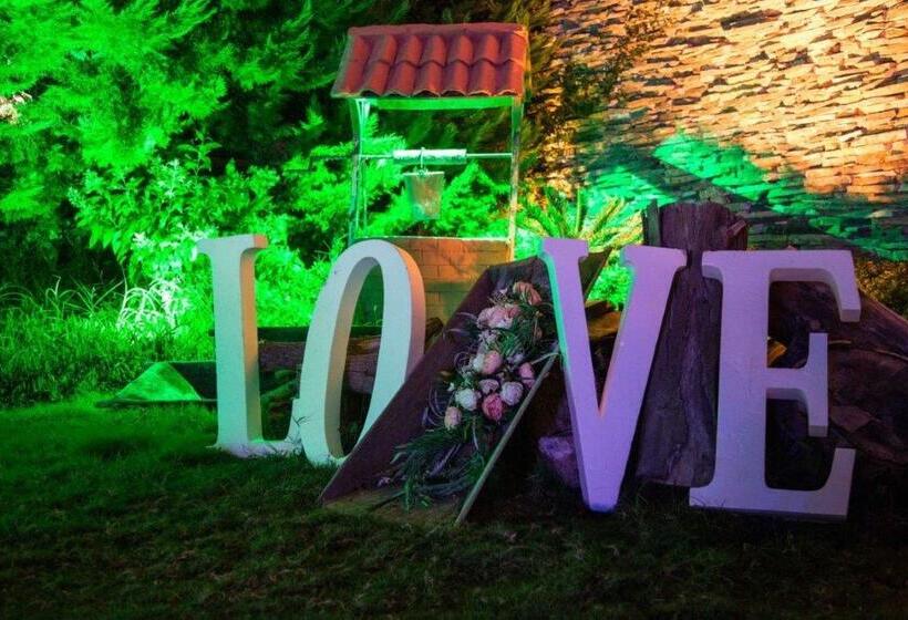 Отель Manaspark Deluxe