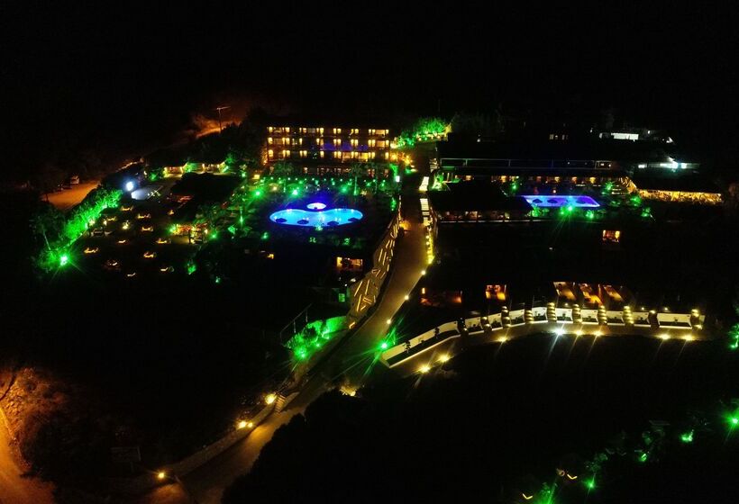 هتل Manaspark Deluxe