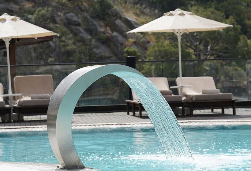 Отель Manaspark Deluxe