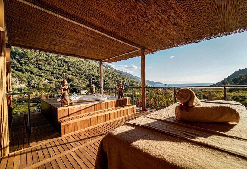 هتل Manaspark Deluxe