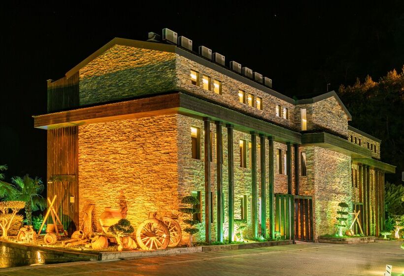 Отель Manaspark Deluxe